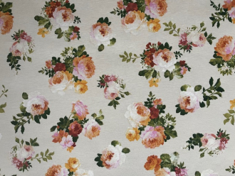 Romantische R�schen, herrlicher Rosenstoff mit roten und orangen R�schen, Breite 140 cm, pflegeleicht